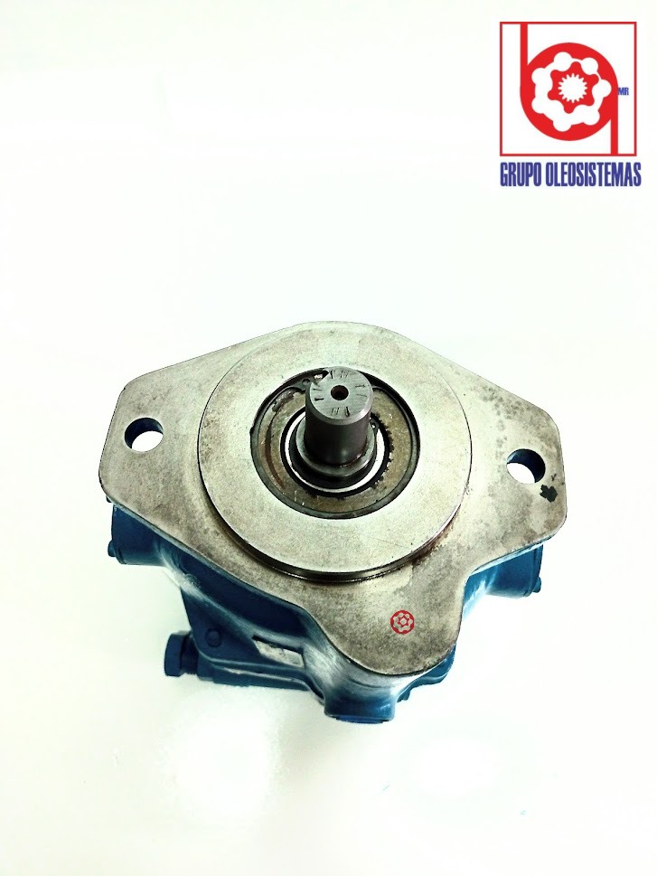 BOMBA DE PISTONES VICKERS PVB15